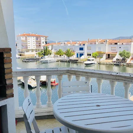 Apartment Port Emporda 28 - Apartamento En La Marina De - Vistas Al Canal - Barbacoa - Cerca Centro Y Playa *